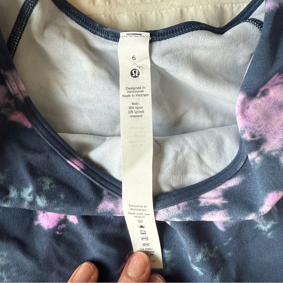 NWT Lululemon Align crop top tee shirt Circulate Tie Dye Mineral Blue Multi sz 6 - Picture 5 of 6